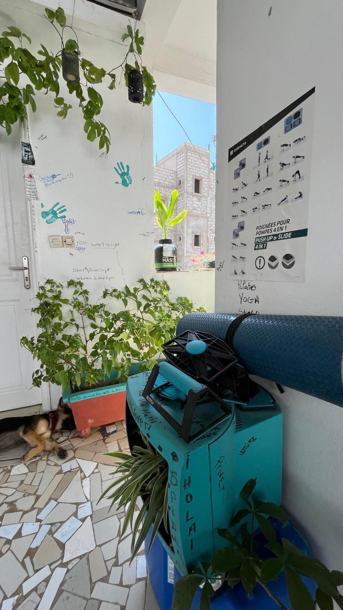 Dar Dyali Rooftop ⁿᵉᵃʳ ⁿᵍᵒʳ ᵇᵉᵃᶜʰ ᵃⁿᵈ ⁱˢˡᵃⁿᵈ Dakar Kültér fotó